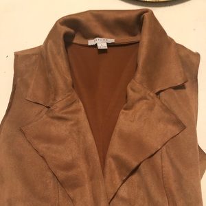 Carmel suede brown vest